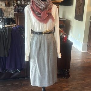 Worrhington Sz 8 Midi Gray Women's Pencil Skirt GUC